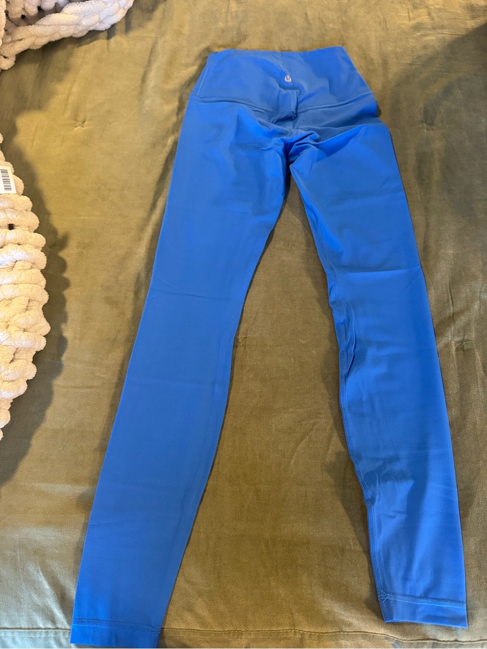 AUTHENTIC LULULEMON leggings. Pipe dream blue. Size 4 28” inseam. - Picture 2 of 4